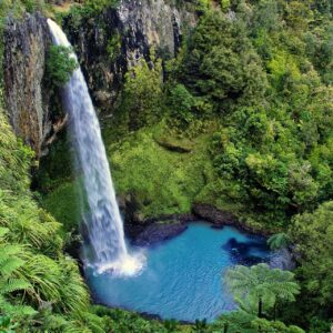 Tips for Traveling New Zealand with GarminWorldmaps